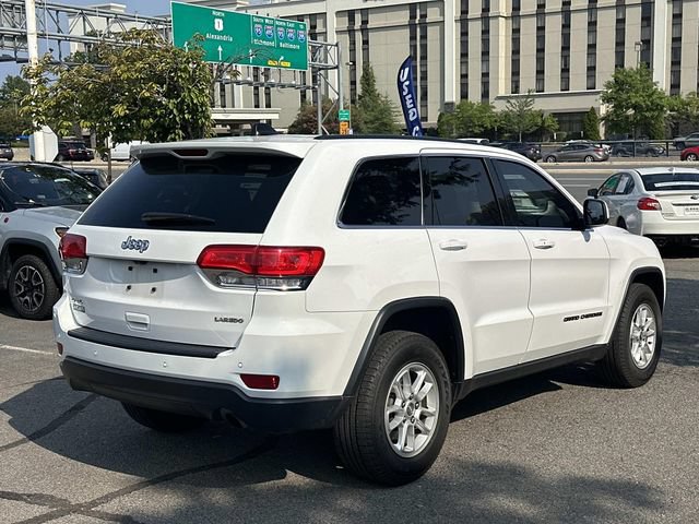 Used 2019 Jeep Grand Cherokee Laredo AWD/4WD image 3