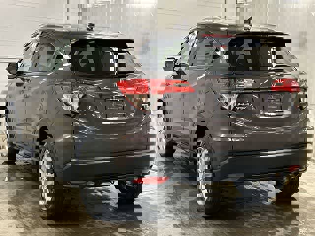 Used 2020 Honda HR-V EX image 29