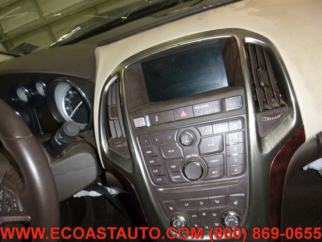 Used 2013 Buick Verano Leather image 12