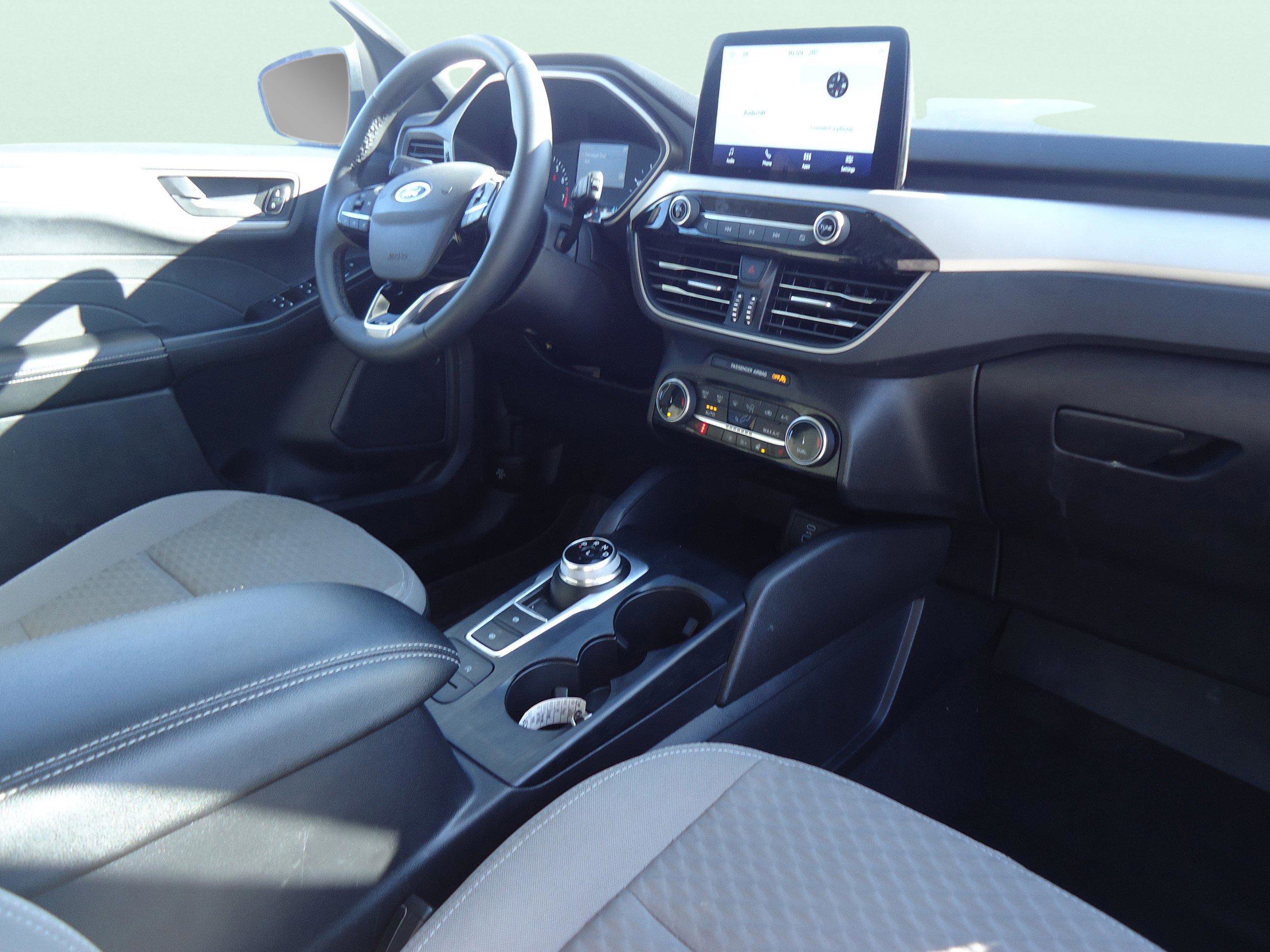 Used 2022 Ford Escape SE w/ Convenience Package image 26