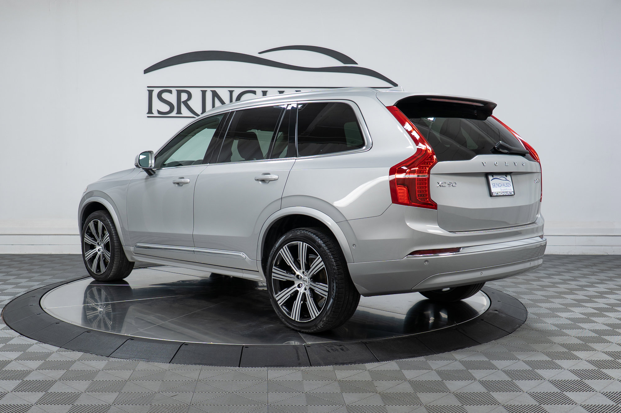 Certified 2023 Volvo XC90 B6 Ultimate w/ Protection Package Premier AWD/4WD image 6