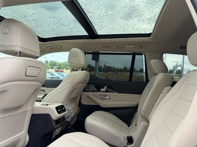 Used 2020 Mercedes-Benz GLS 450 4MATIC image 8