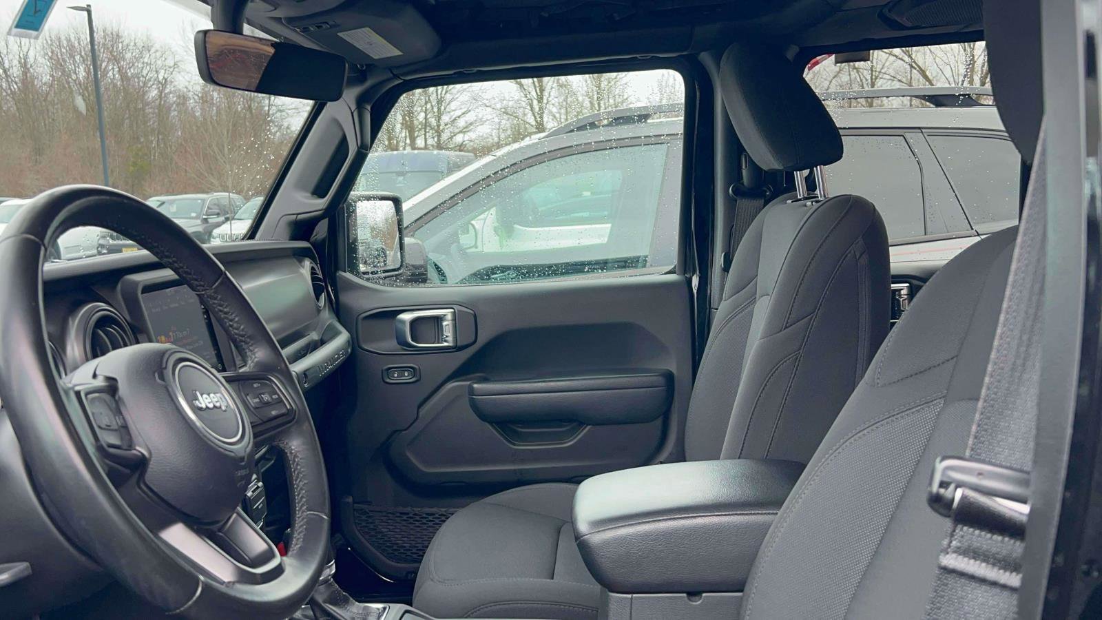 Used 2022 Jeep Wrangler Unlimited Sport AWD/4WD image 26