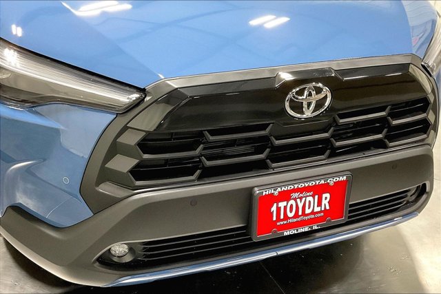 New 2026 Toyota Corolla Cross XLE w/ Convenience Package AWD/4WD image 33