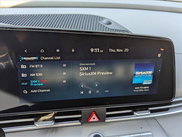 New 2025 Hyundai Elantra SEL image 11