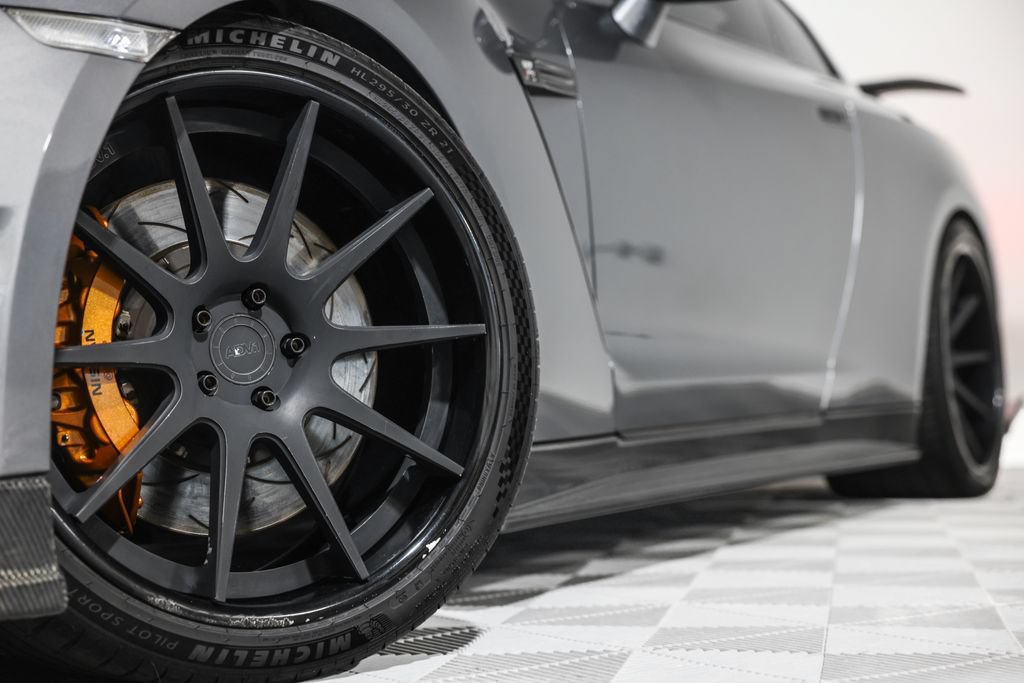 Used 2013 Nissan GT-R Premium AWD/4WD image 13