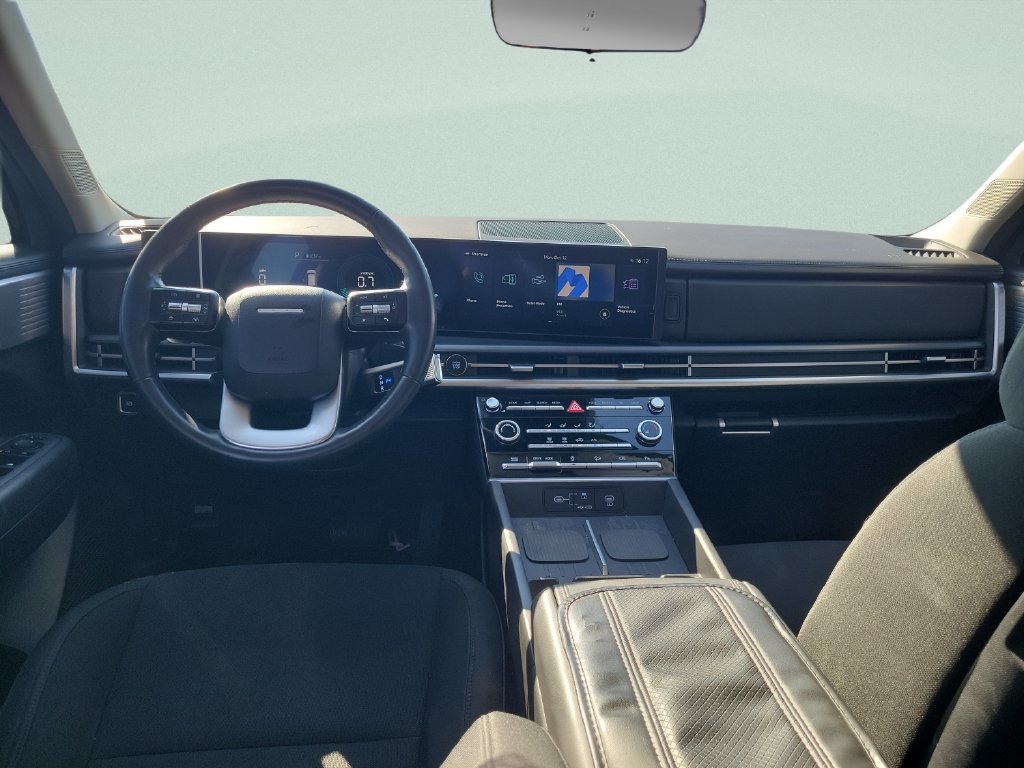 Used 2024 Hyundai Santa Fe SE FWD image 11