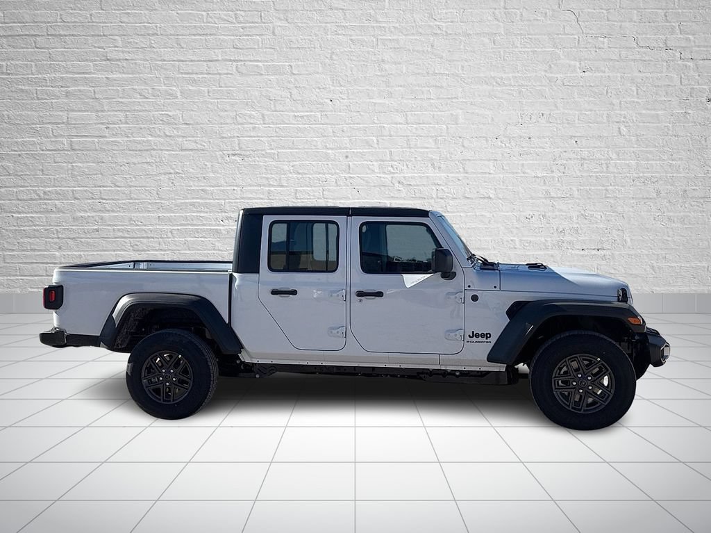 New 2026 Jeep Gladiator Sport AWD/4WD image 5