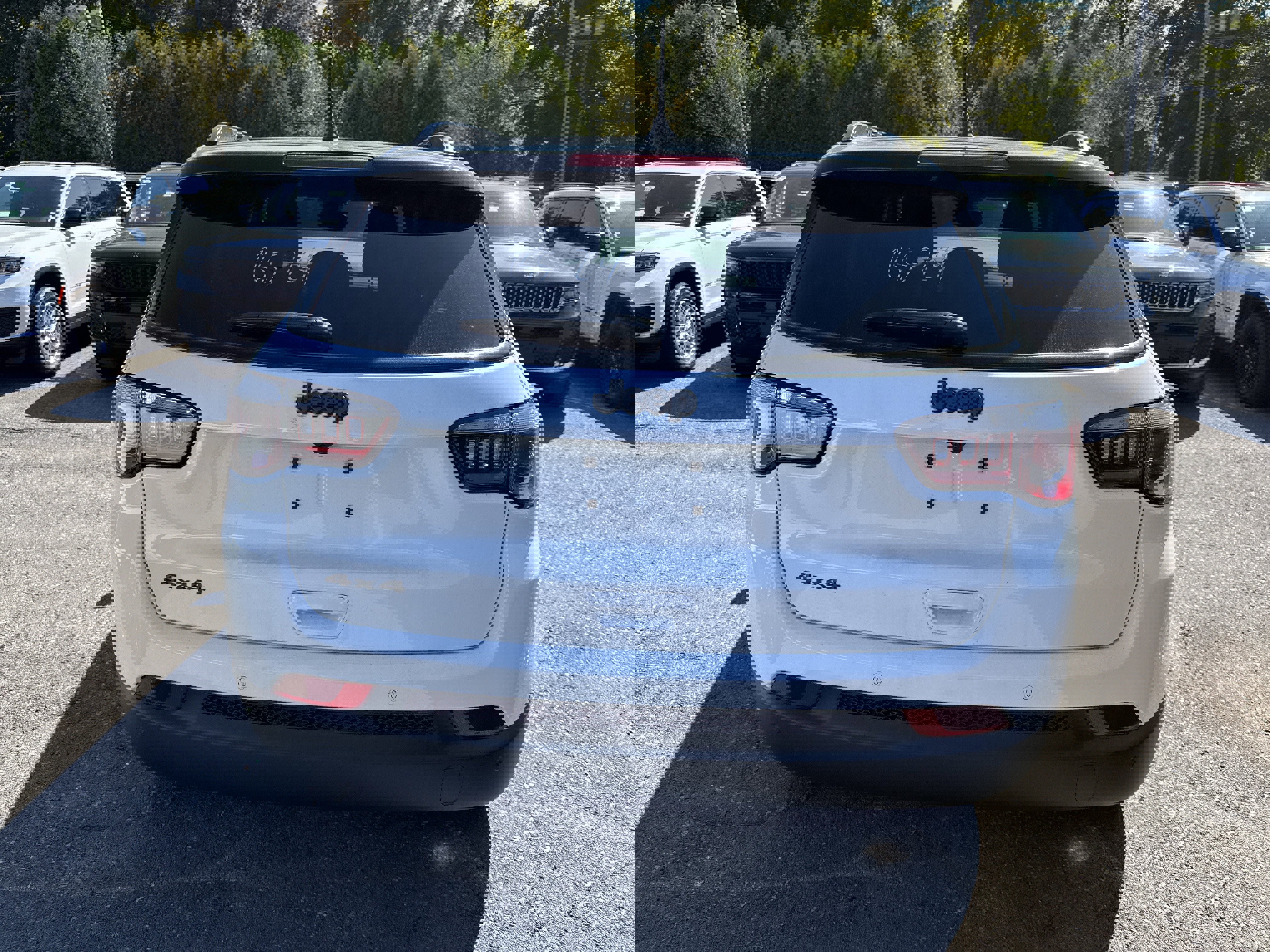 New 2025 Jeep Compass Limited w/ Sun & Sound Group image 5