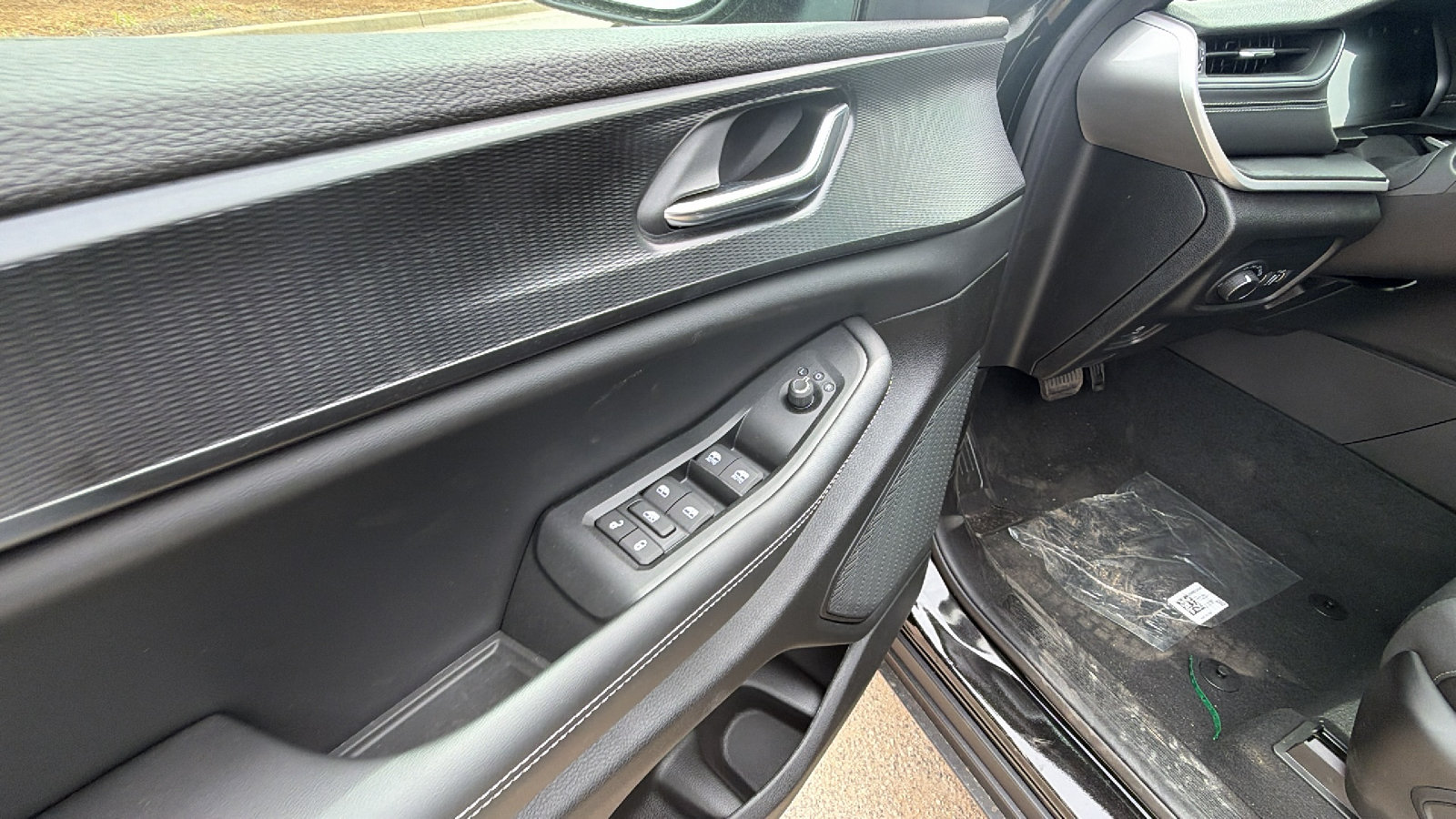 New 2026 Jeep Grand Cherokee Laredo X AWD/4WD image 15