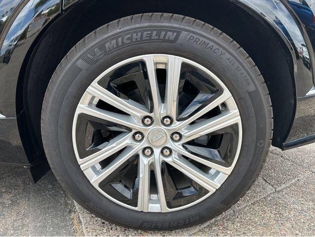 Certified 2024 Cadillac Lyriq Tech RWD image 5