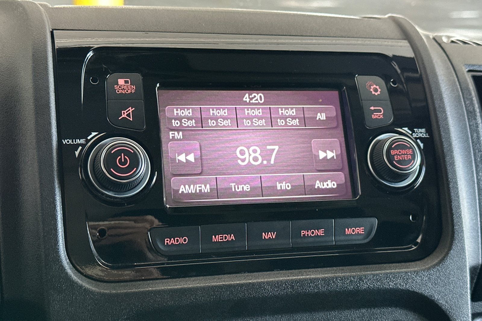 Used 2021 RAM ProMaster 1500 w/ Premium Appearance Group FWD image 16
