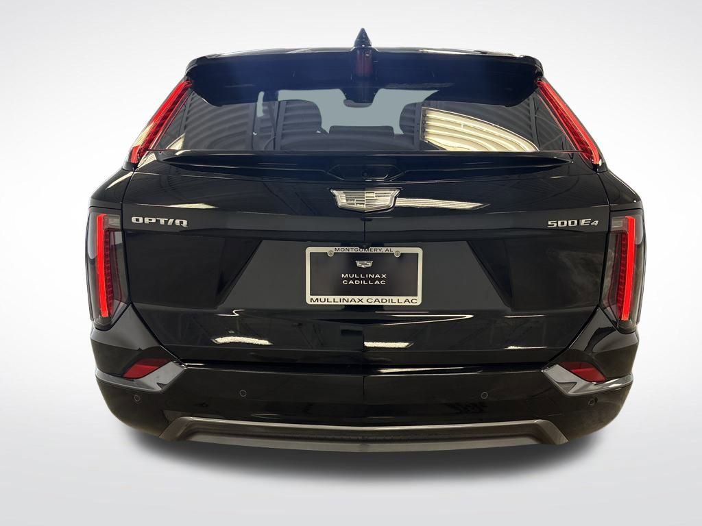 New 2025 Cadillac Optiq Sport 1 image 16