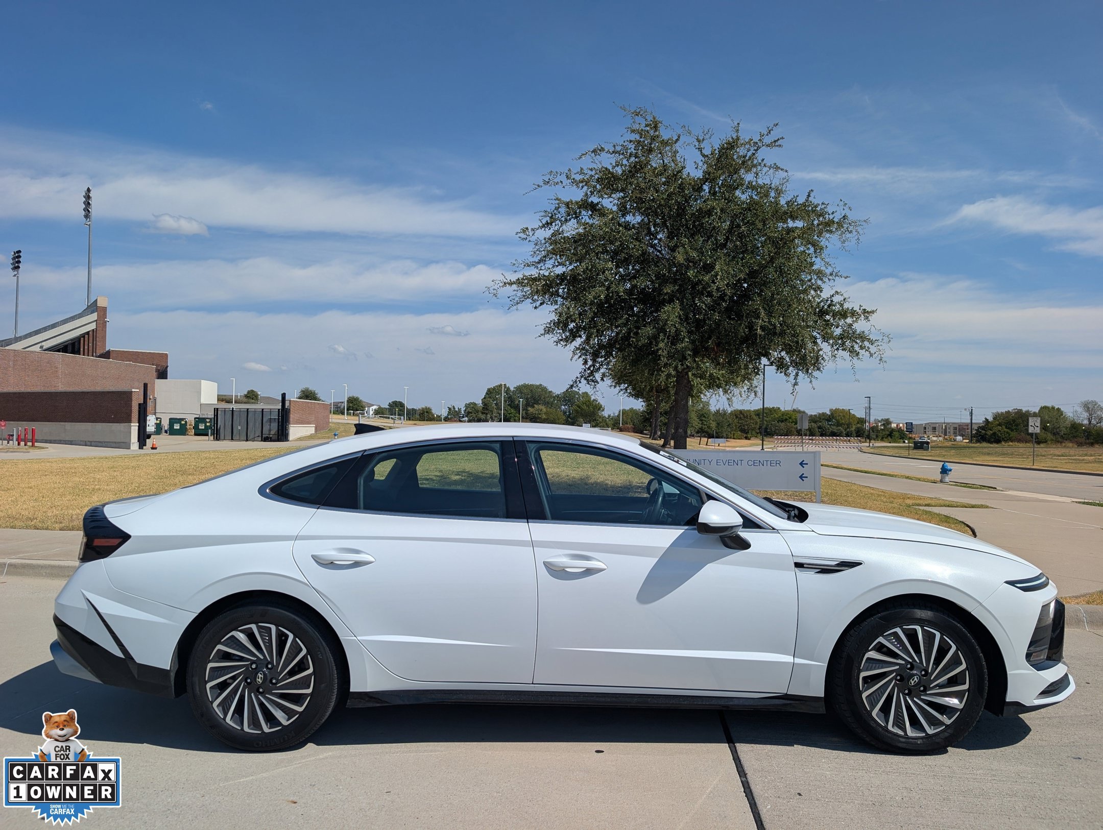 Used 2024 Hyundai Sonata SEL FWD image 3