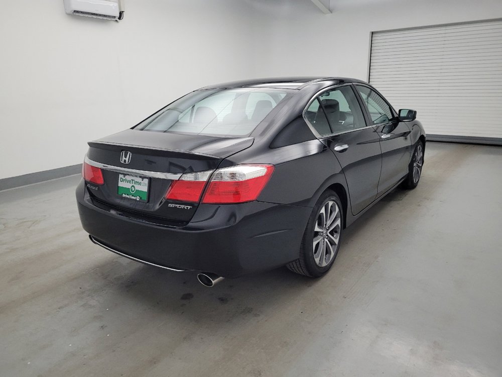 Used 2015 Honda Accord Sport image 9