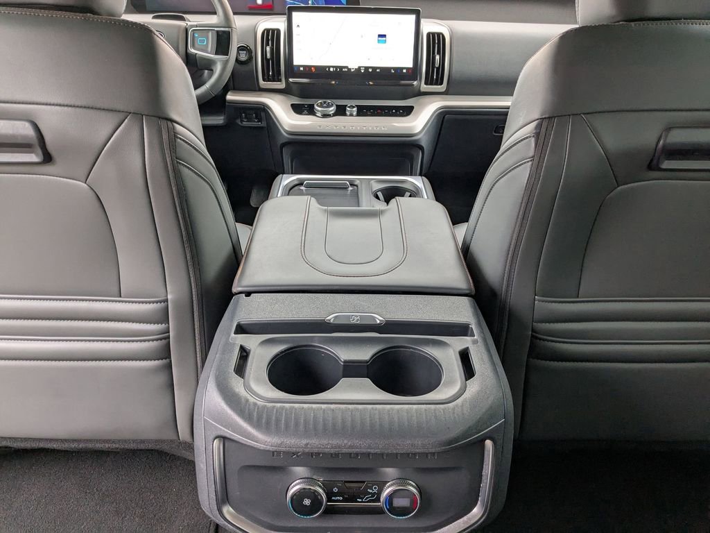 Used 2025 Ford Expedition Max Active image 31