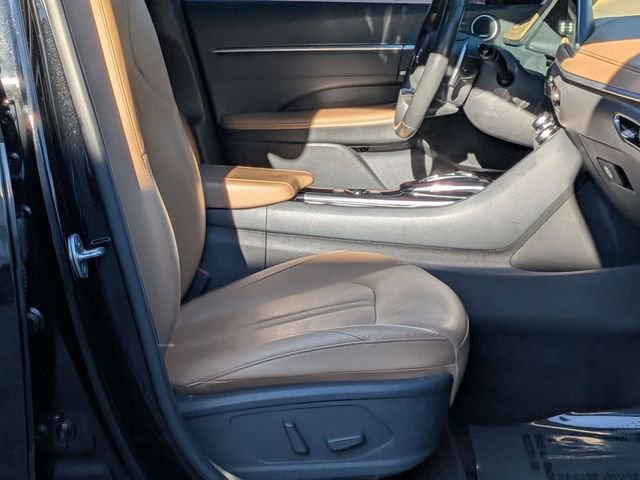 Used 2021 Hyundai Sonata Limited w/ Winter Weather Package image 32