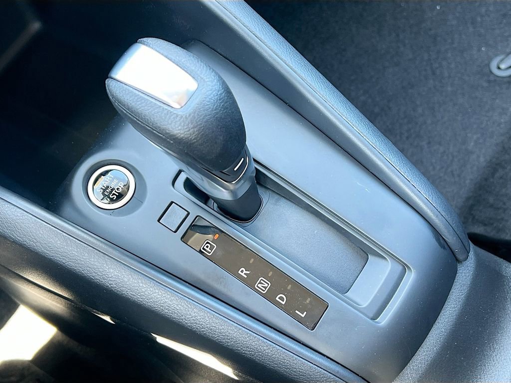Used 2025 Nissan Kicks Play S FWD image 16