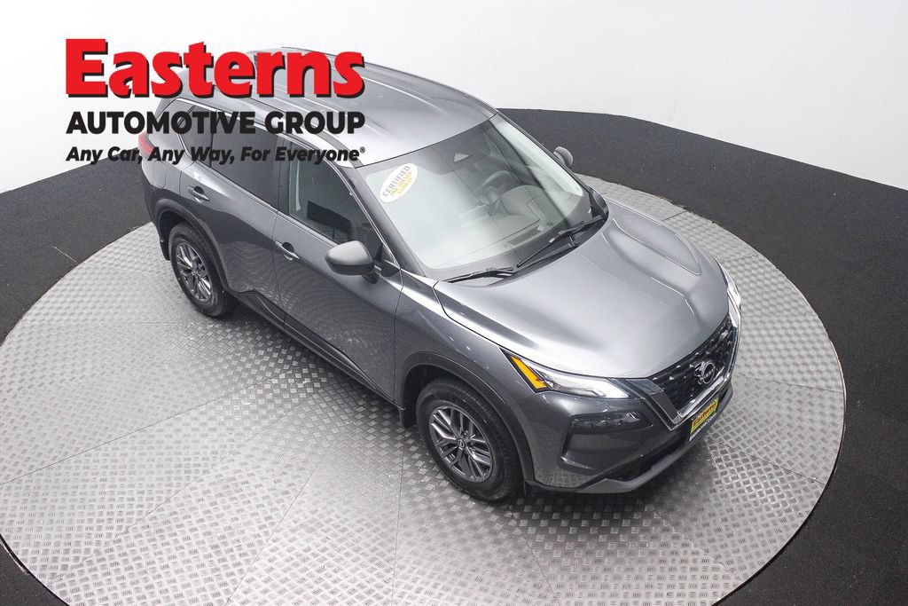 Used 2023 Nissan Rogue S AWD/4WD image 3