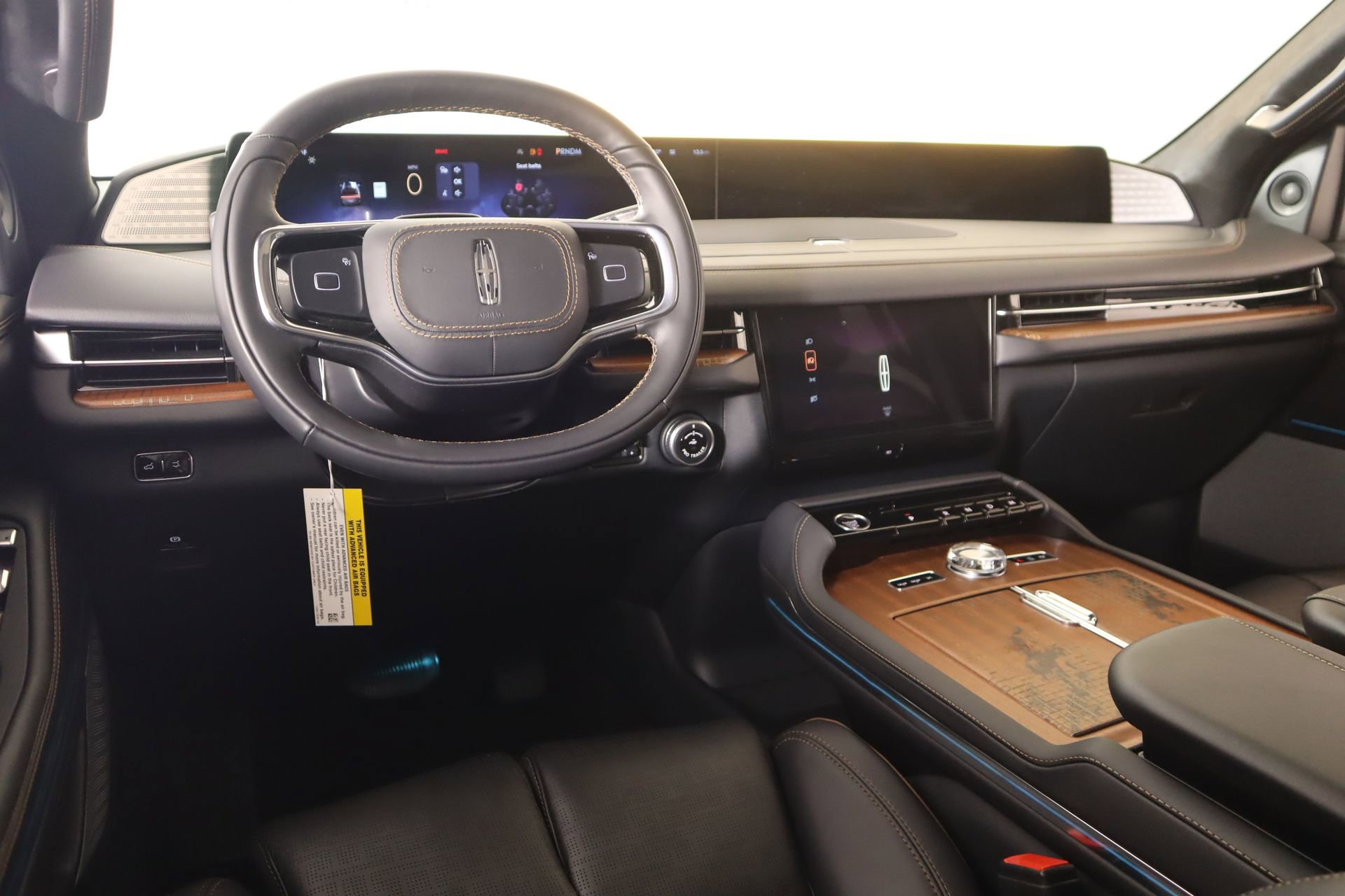 New 2026 Lincoln Navigator Black Label image 2