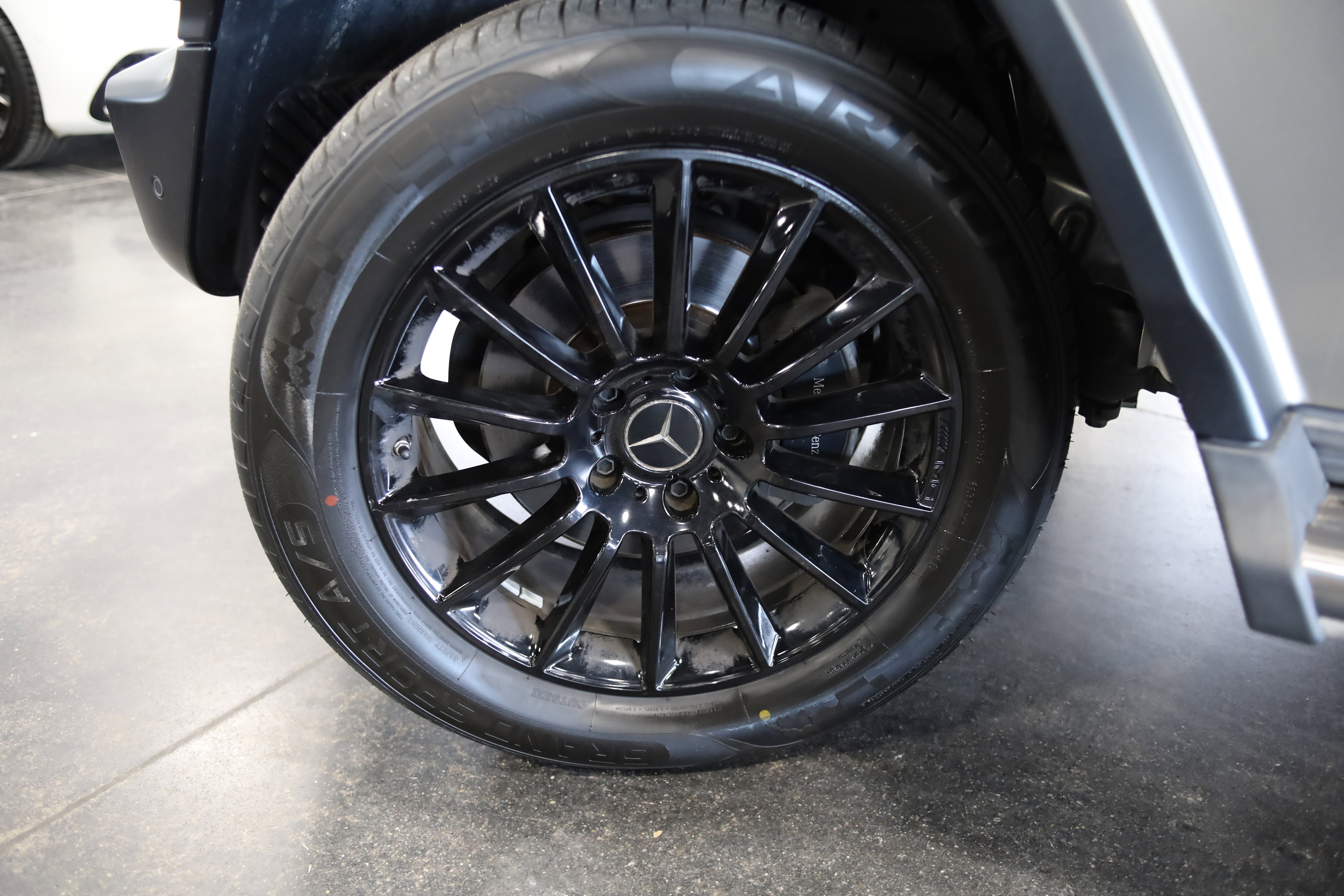 Used 2020 Mercedes-Benz G 550 image 13