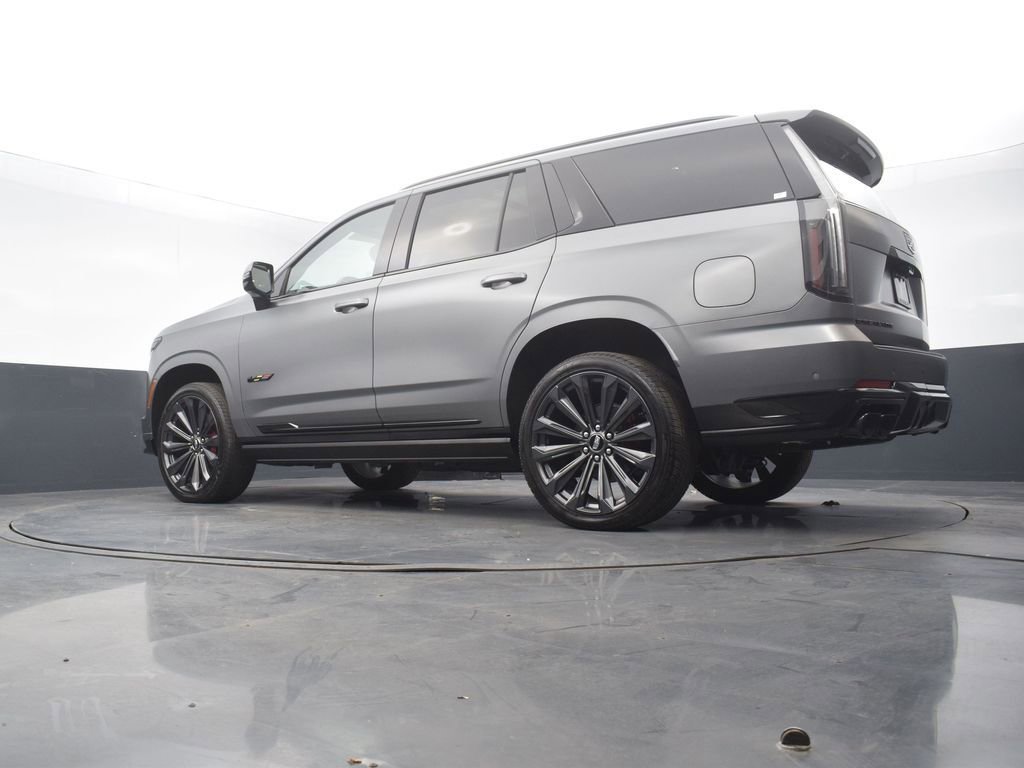 Certified 2026 Cadillac Escalade V w/ LPO, Onyx Lite Package image 55