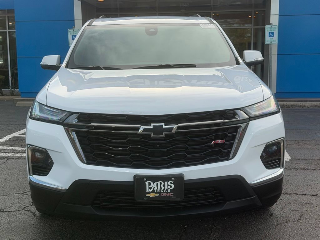 Used 2023 Chevrolet Traverse RS AWD/4WD image 2