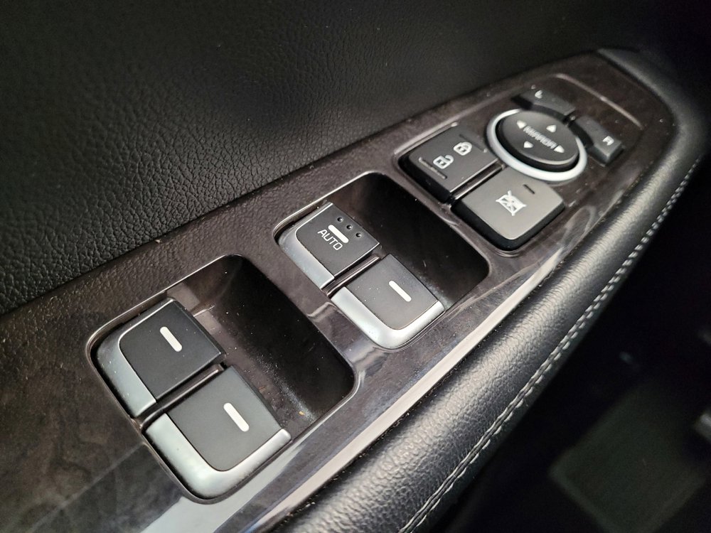 Used 2018 Kia Sorento LX AWD/4WD image 27