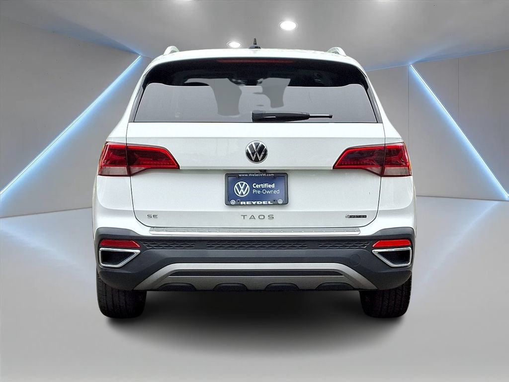 Certified 2023 Volkswagen Taos SE w/ Panoramic Sunroof Package AWD/4WD image 6