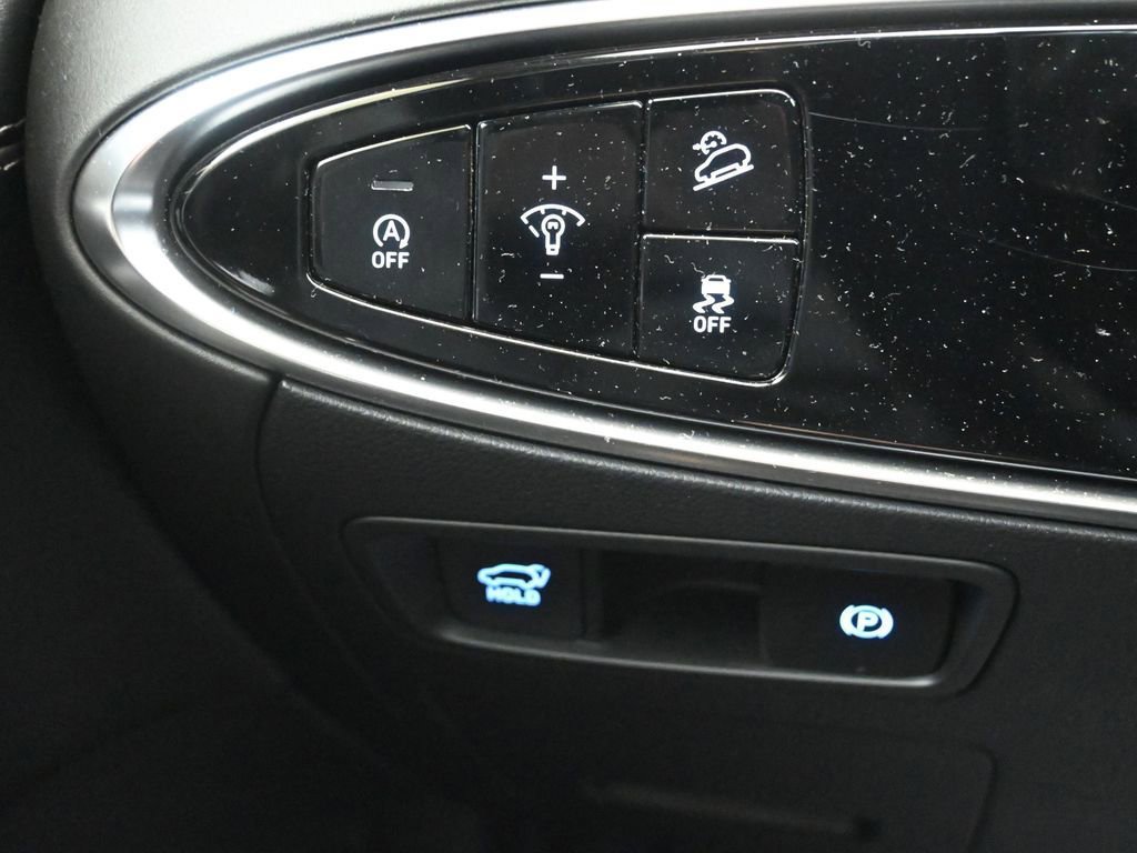 Used 2023 Genesis GV70 2.5T w/ Select Package image 24