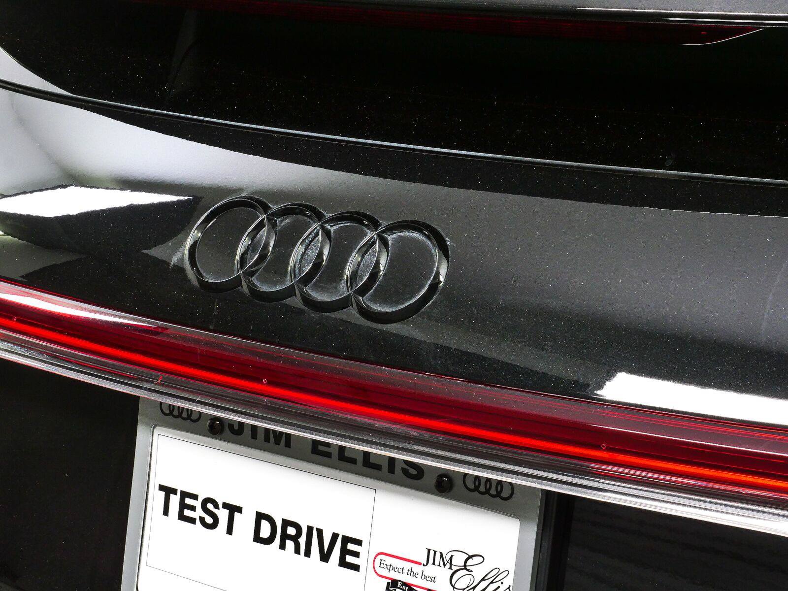Used 2023 Audi Q4 e-tron Prestige w/ Black Optic Package AWD/4WD image 34