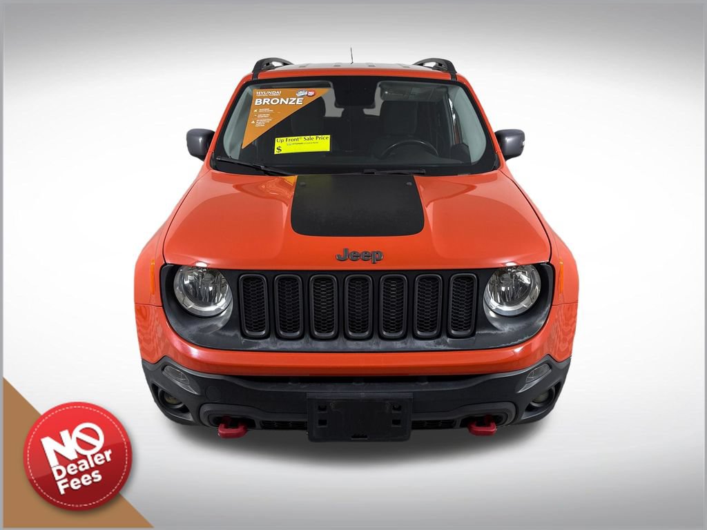 Used 2016 Jeep Renegade Trailhawk AWD/4WD image 9