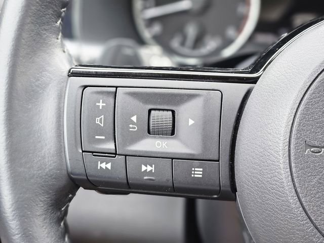 Certified 2024 Nissan Pathfinder SL FWD image 17