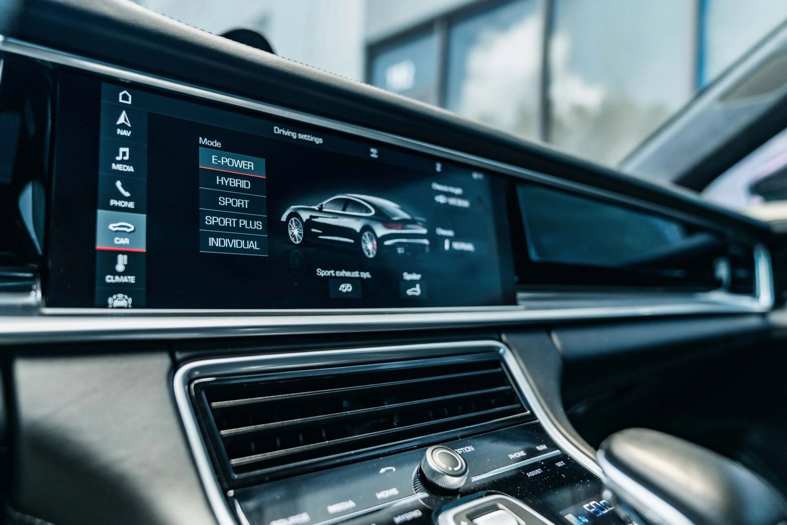 Used 2018 Porsche Panamera Turbo S AWD/4WD image 21