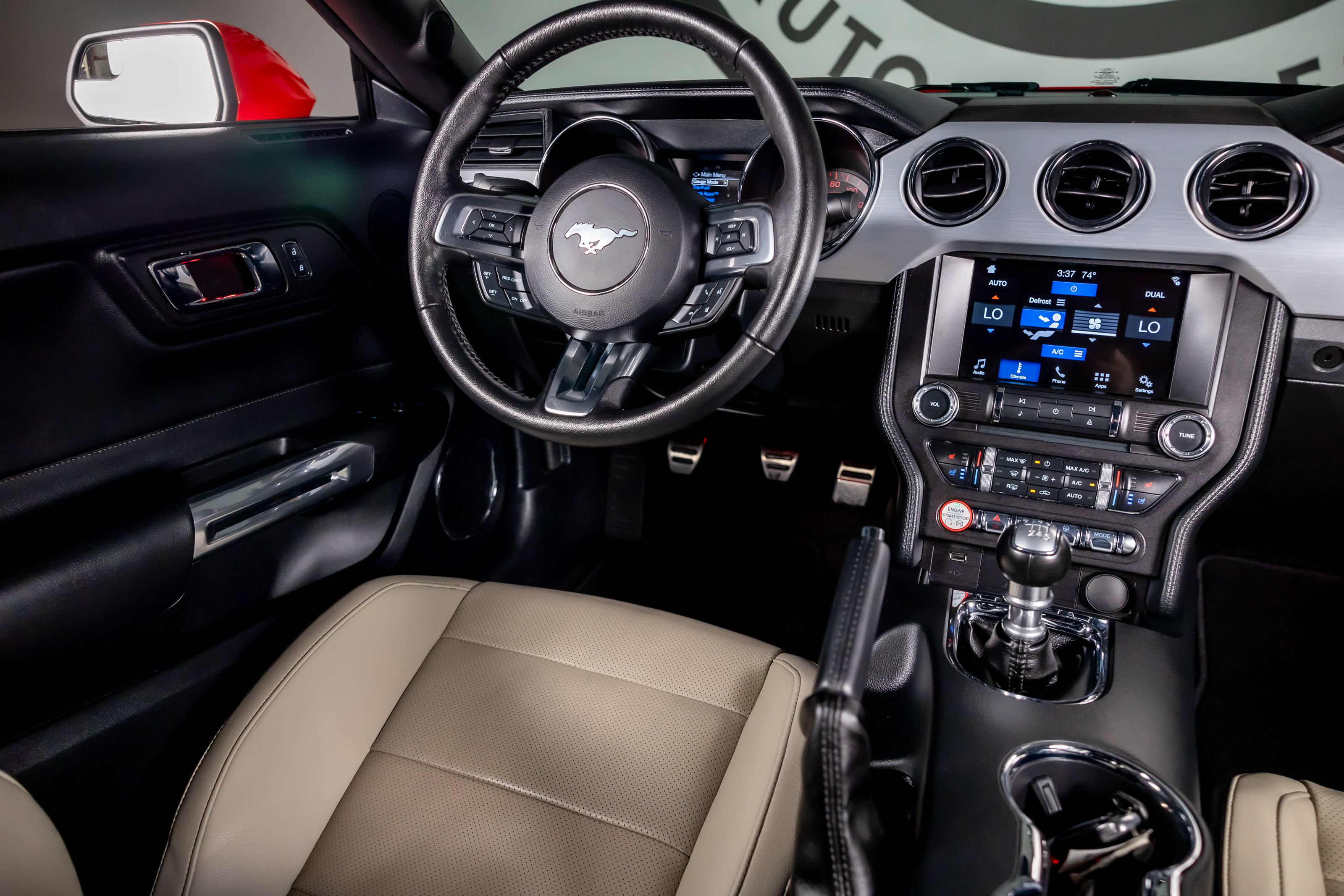 Used 2017 Ford Mustang GT Premium RWD image 7