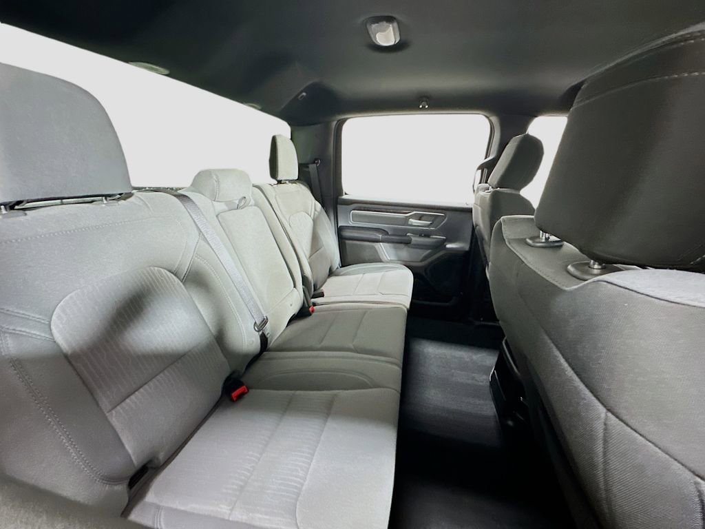 Used 2022 RAM 1500 Big Horn AWD/4WD image 17