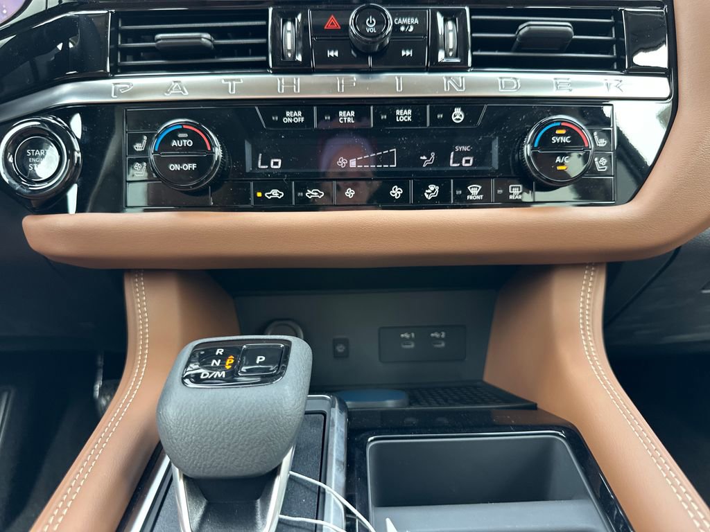 New 2026 Nissan Pathfinder Platinum AWD/4WD image 25