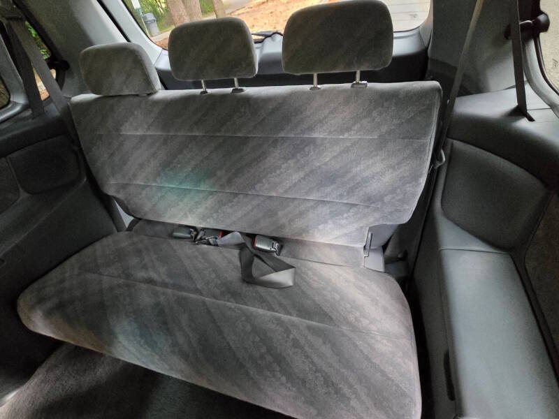 Used 2004 Honda Odyssey EX image 18