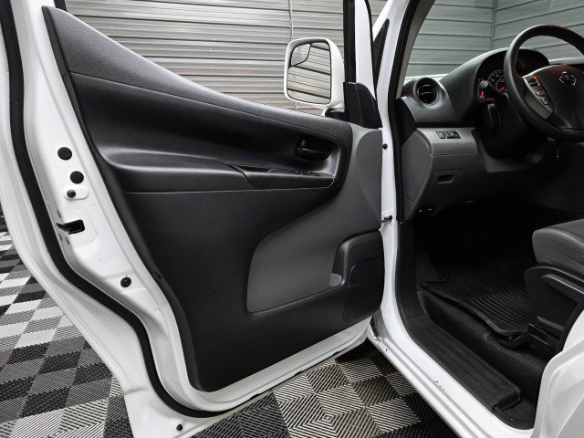 Used 2020 Nissan NV200 SV w/ Back Door Glass Package FWD image 29