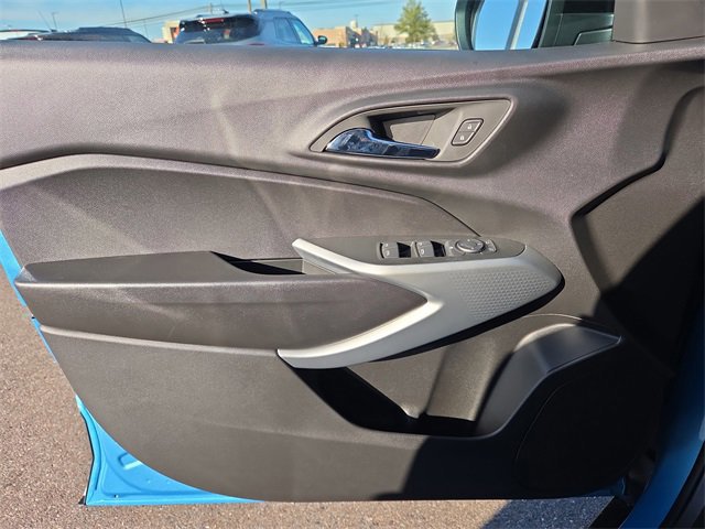 New 2026 Chevrolet Trax RS w/ Sunroof Package image 17