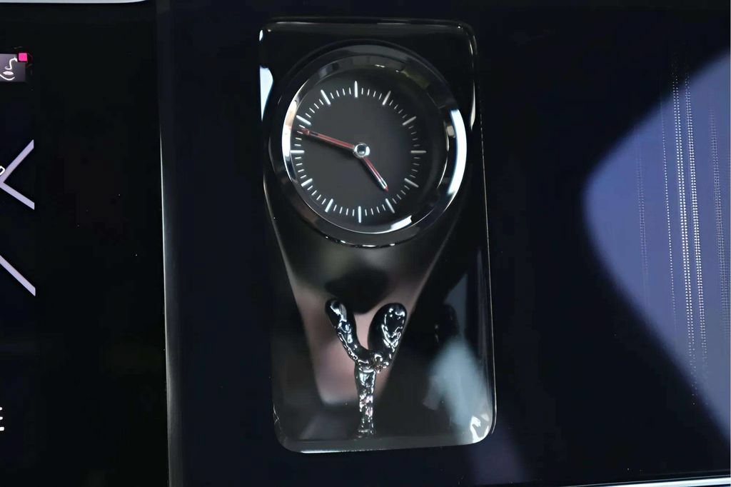 New 2027 Rolls-Royce Cullinan Black Badge AWD/4WD image 14