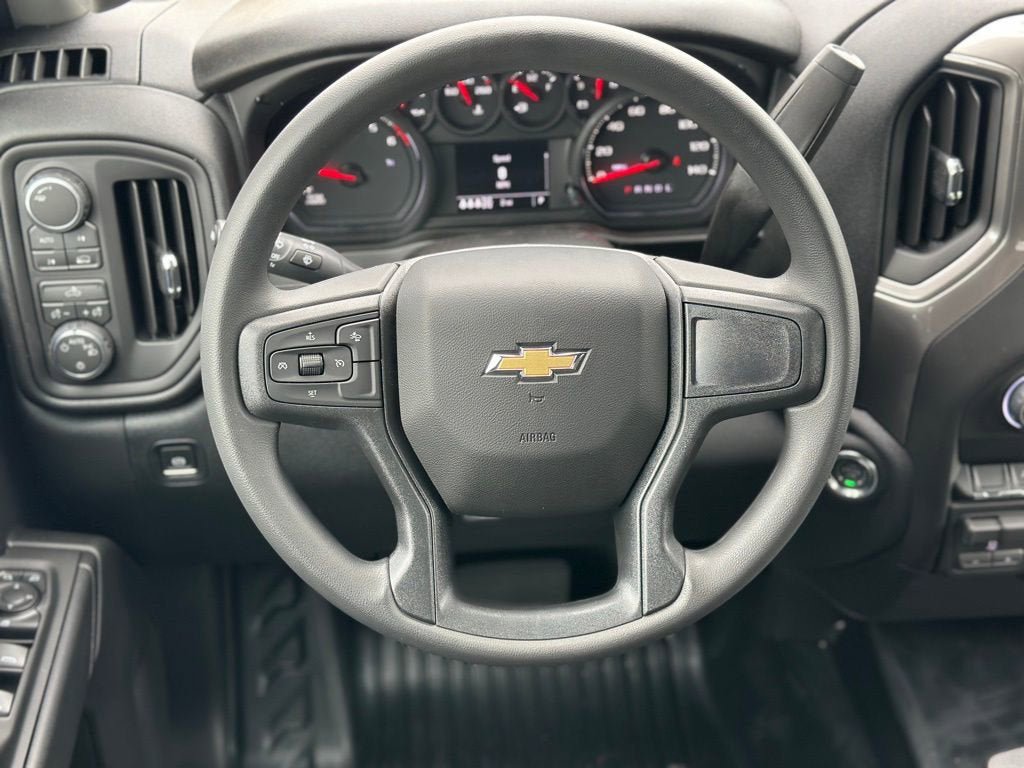 New 2026 Chevrolet Silverado 1500 W/T w/ WT Value Package AWD/4WD image 4