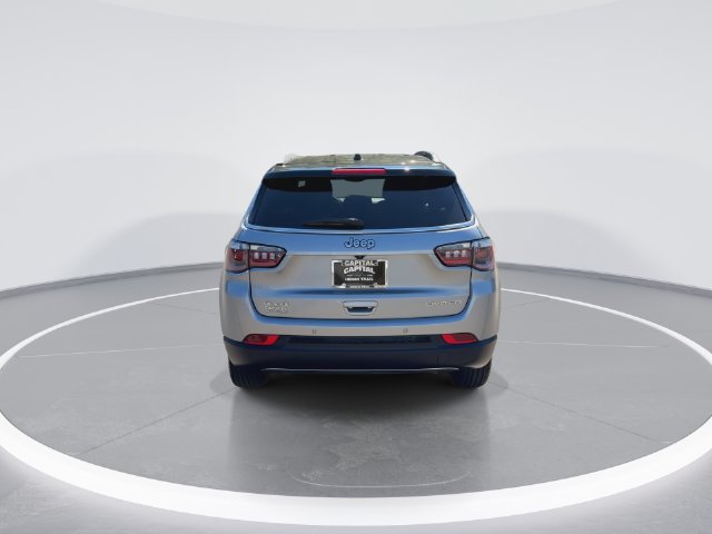 Used 2024 Jeep Compass Limited AWD/4WD image 7