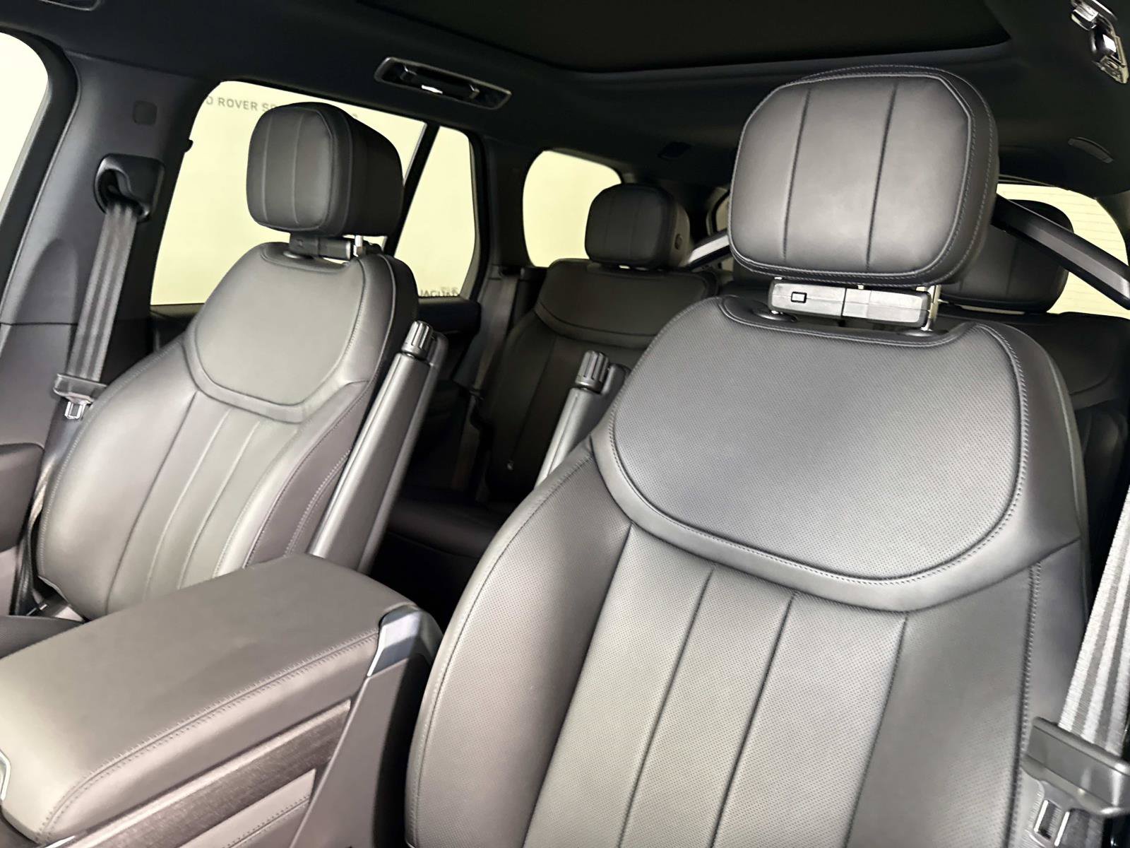 New 2026 Land Rover Range Rover SE AWD/4WD image 20