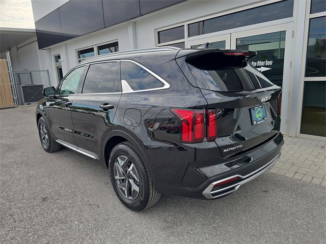Used 2024 Kia Sorento EX w/ Panoramic Sunroof Package image 5