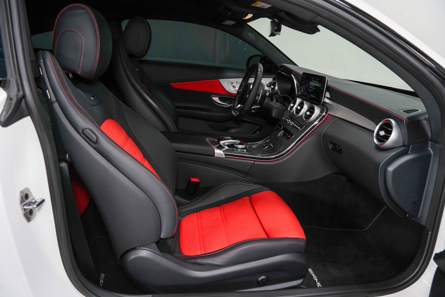 Used 2023 Mercedes-Benz C 63 AMG S image 27