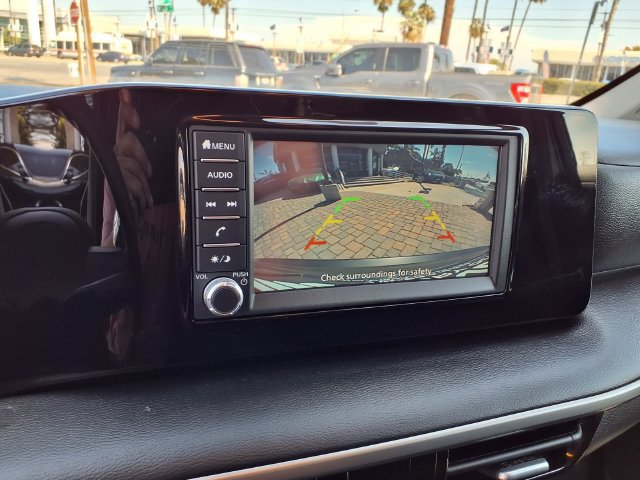 Used 2025 Nissan Kicks S AWD/4WD image 22