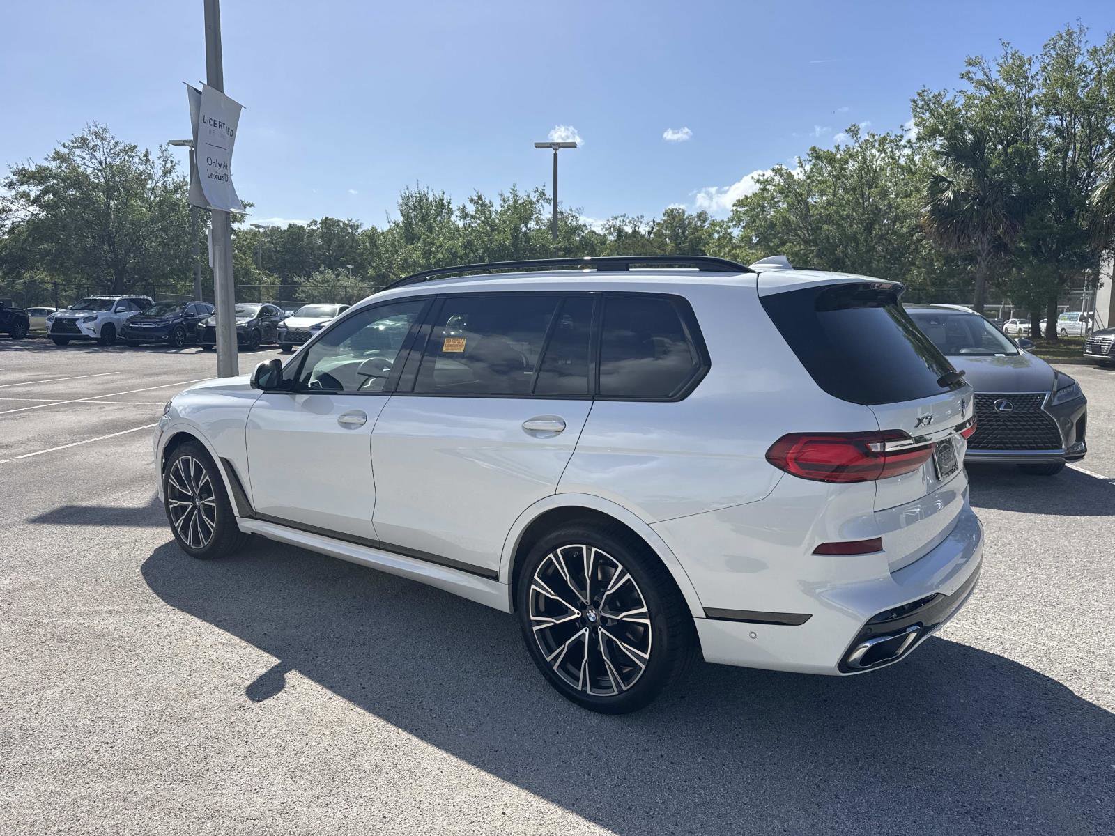 Used 2019 BMW X7 xDrive40i w/ Dynamic Handling Package image 5