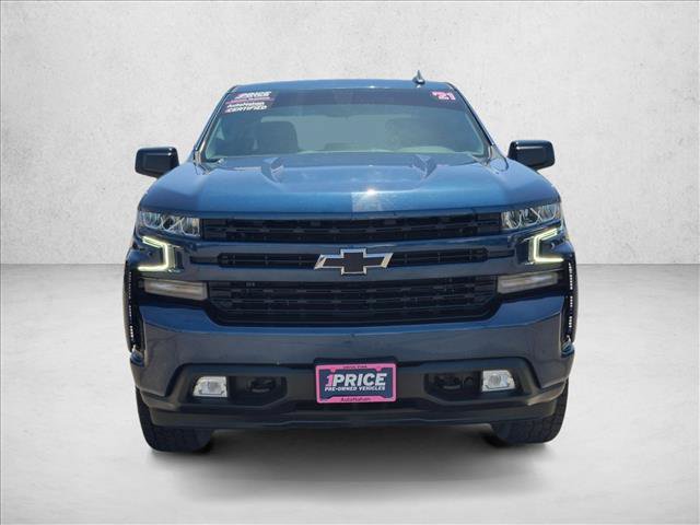 Used 2021 Chevrolet Silverado 1500 RST AWD/4WD image 2