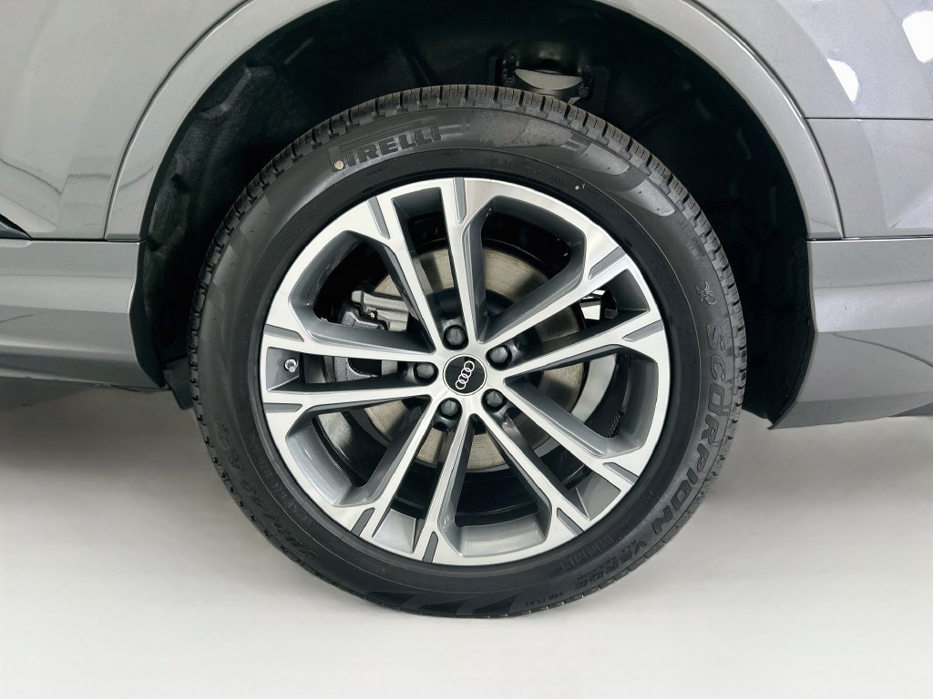 New 2026 Audi Q7 2.0T Premium AWD/4WD image 30